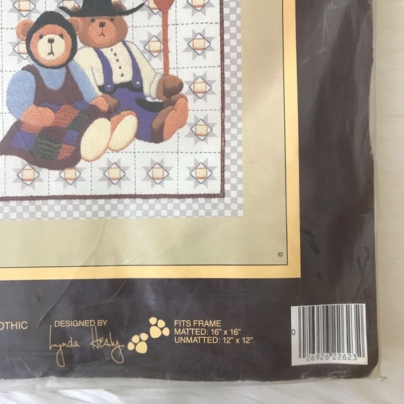 Vintage Sunset Stitchery Crewel Embroidery Kit American Gothic Bears Wool - Picture 3 of 5